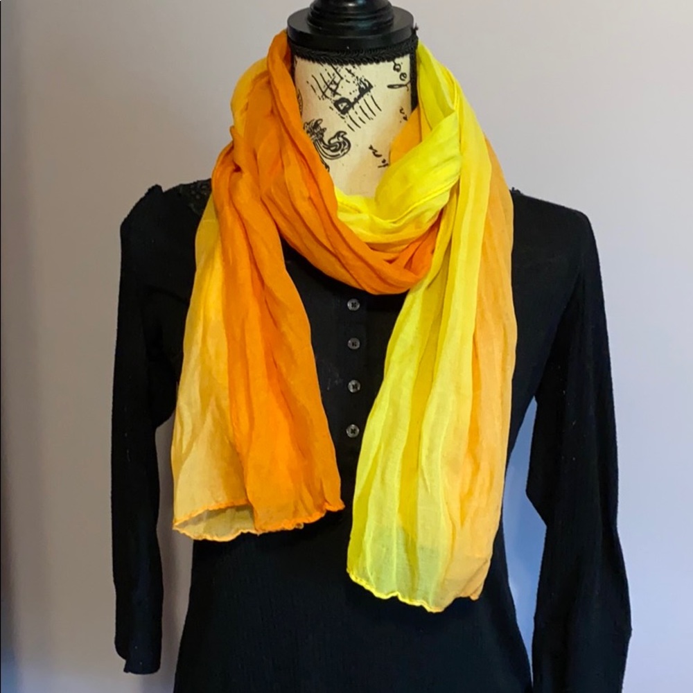 Hombre Neon Scarf ***NEW W/TAGS***